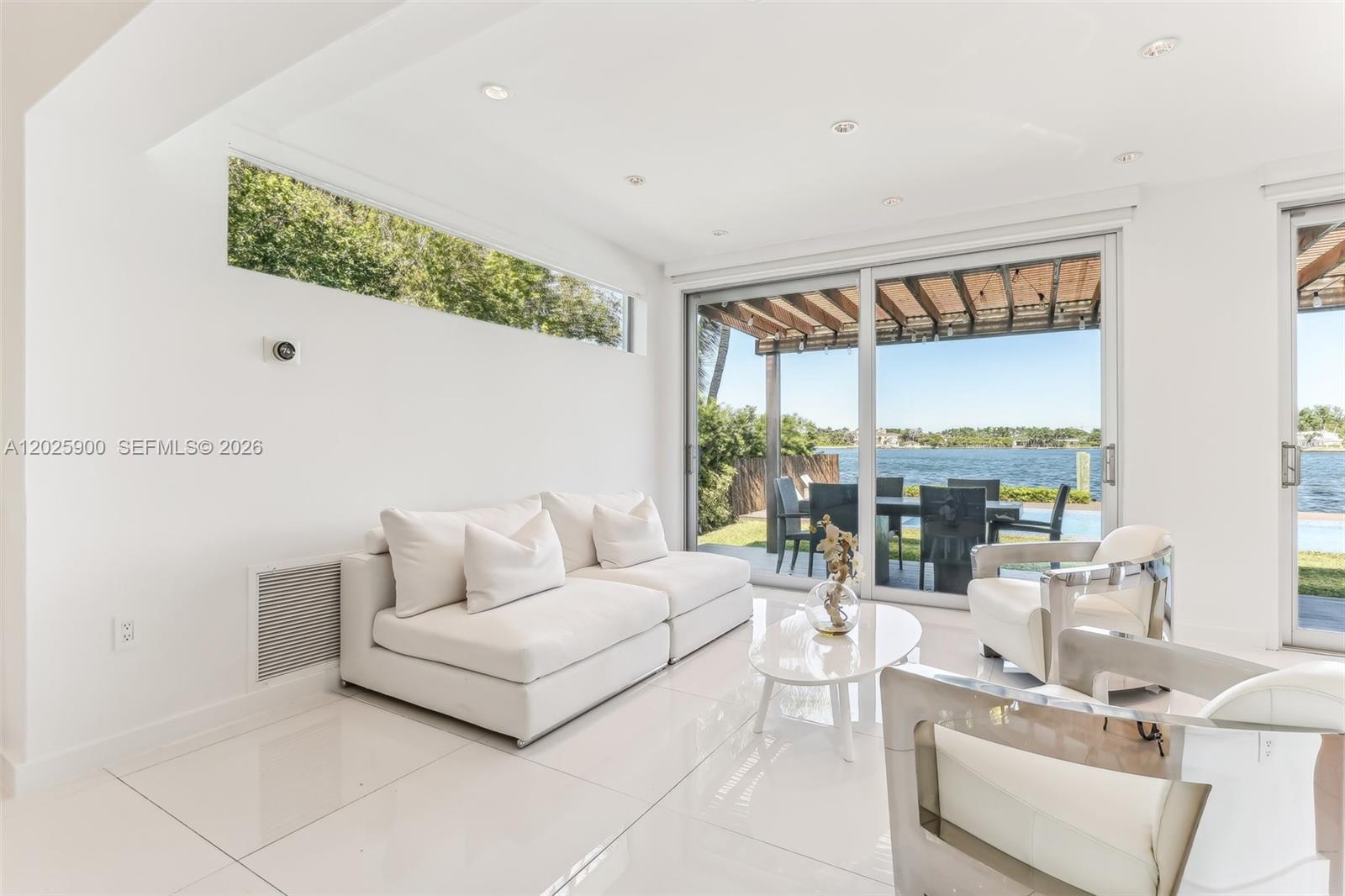1231 Stillwater Dr Miami Beach, FL 33141