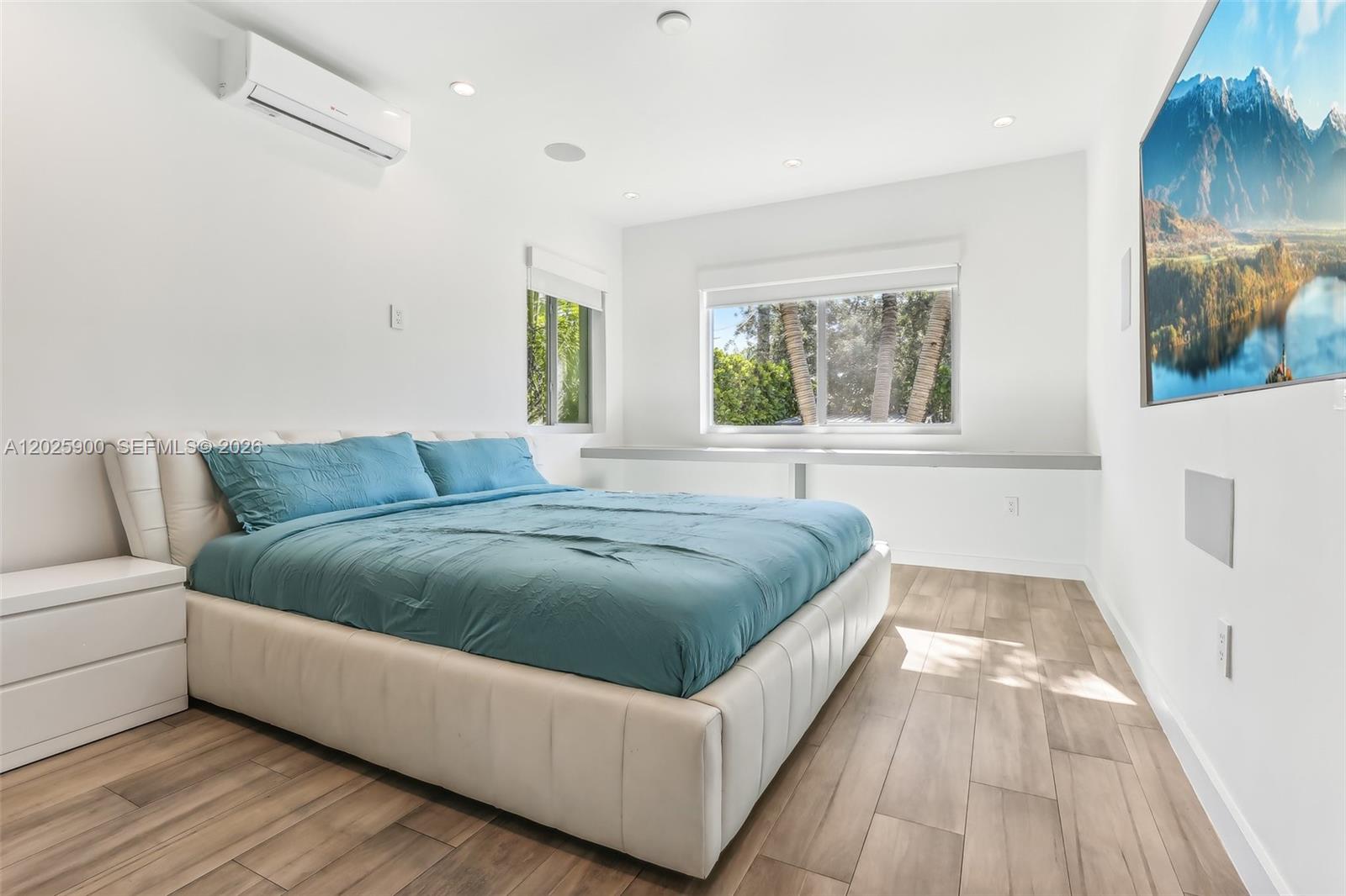 1231 Stillwater Dr Miami Beach, FL 33141