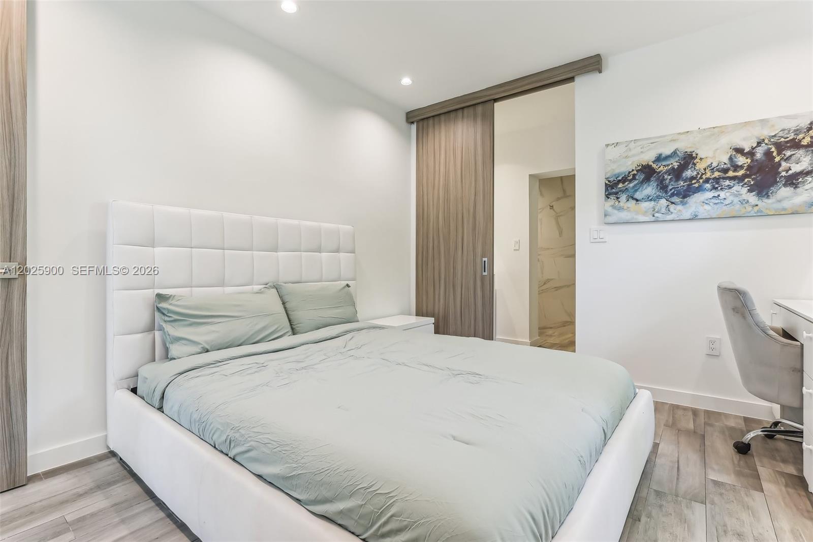 1231 Stillwater Dr Miami Beach, FL 33141