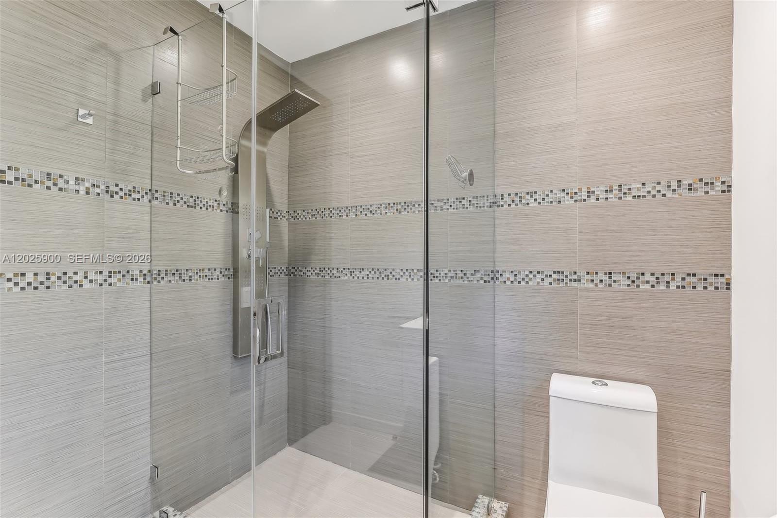 1231 Stillwater Dr Miami Beach, FL 33141