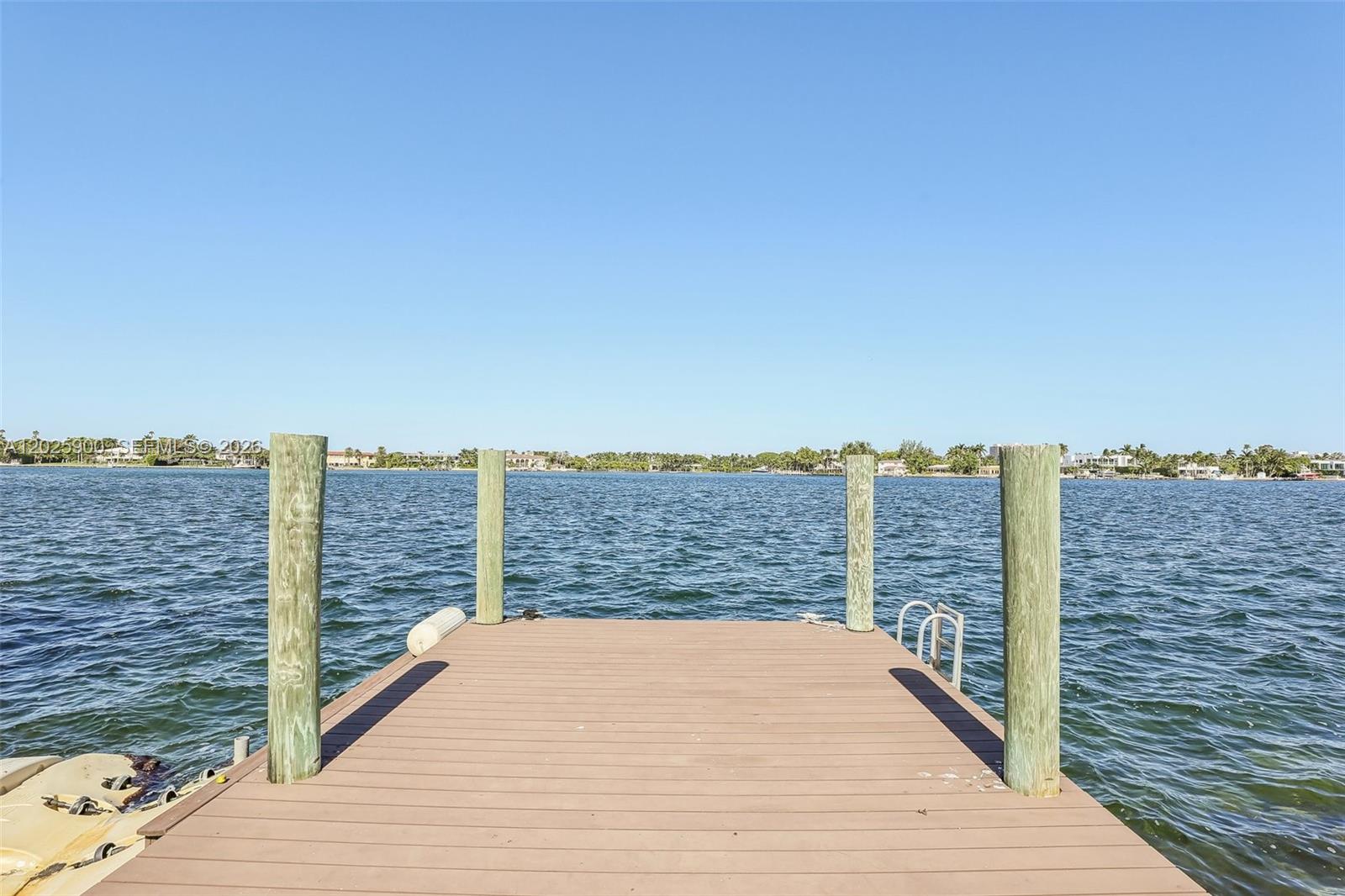 1231 Stillwater Dr Miami Beach, FL 33141