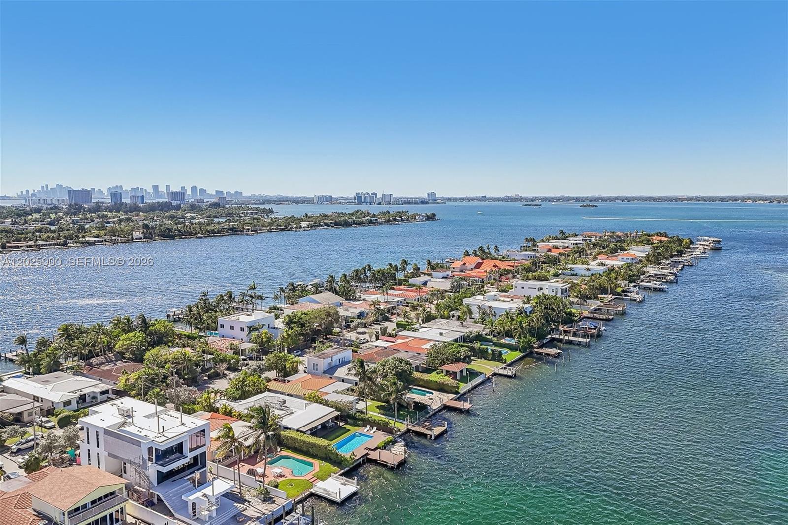 1231 Stillwater Dr Miami Beach, FL 33141