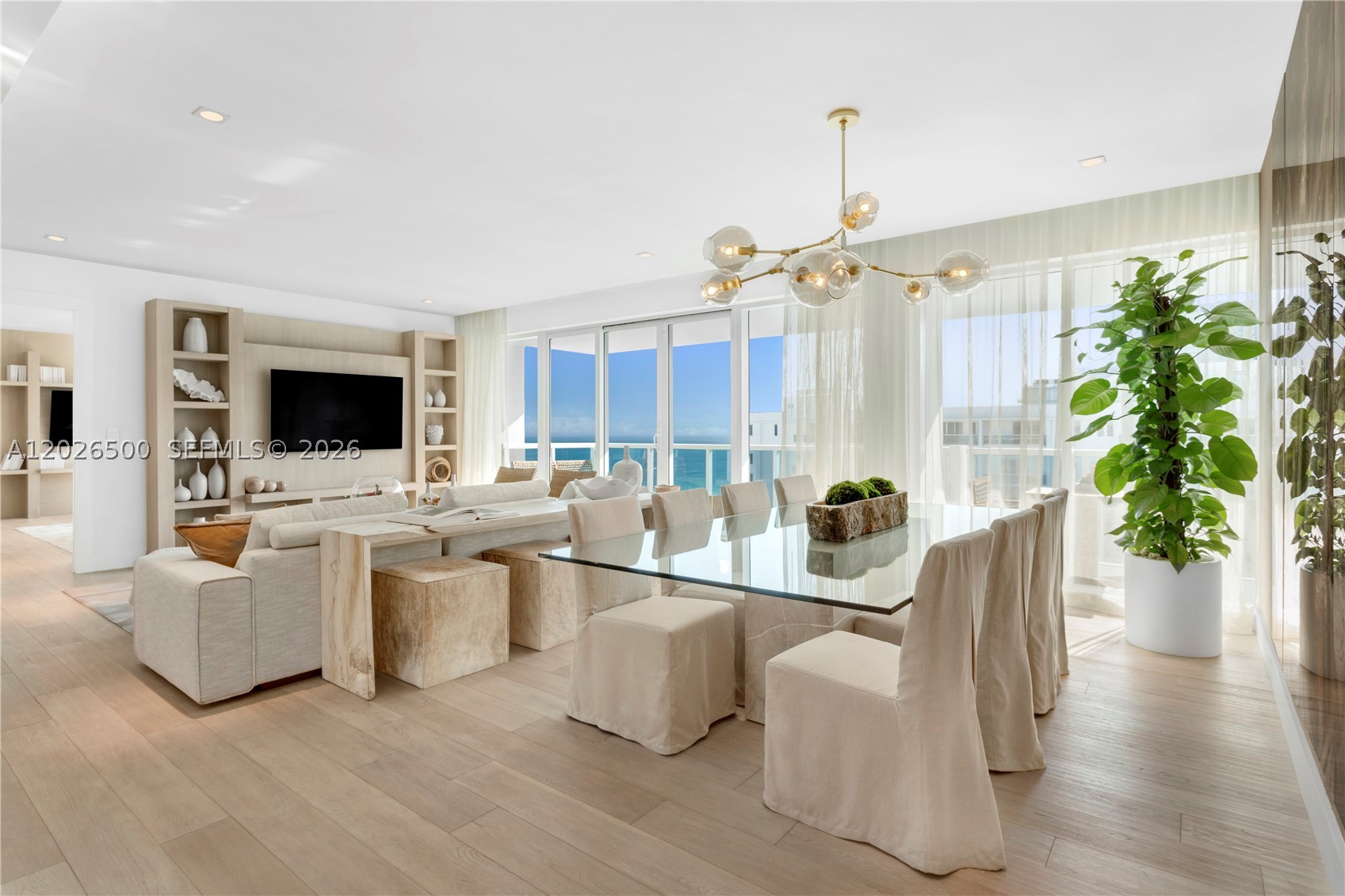 102 24th St #PH-1706 Miami Beach, FL 33139