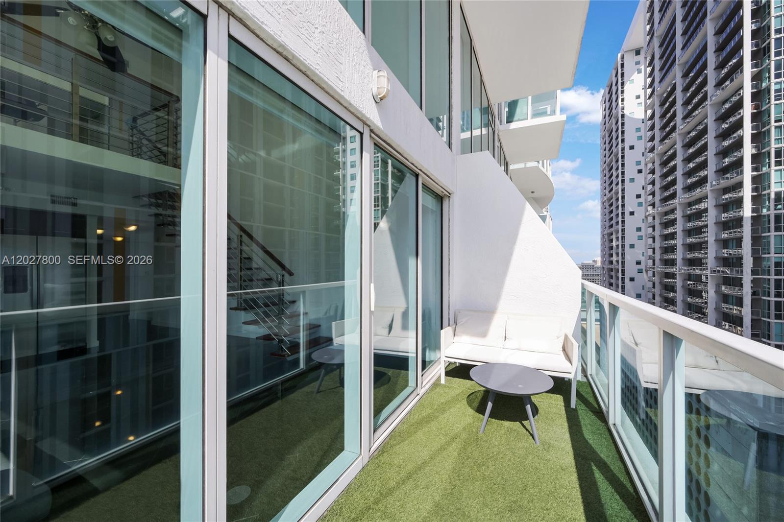 41 SE 5th St #1116 Miami, FL 33131