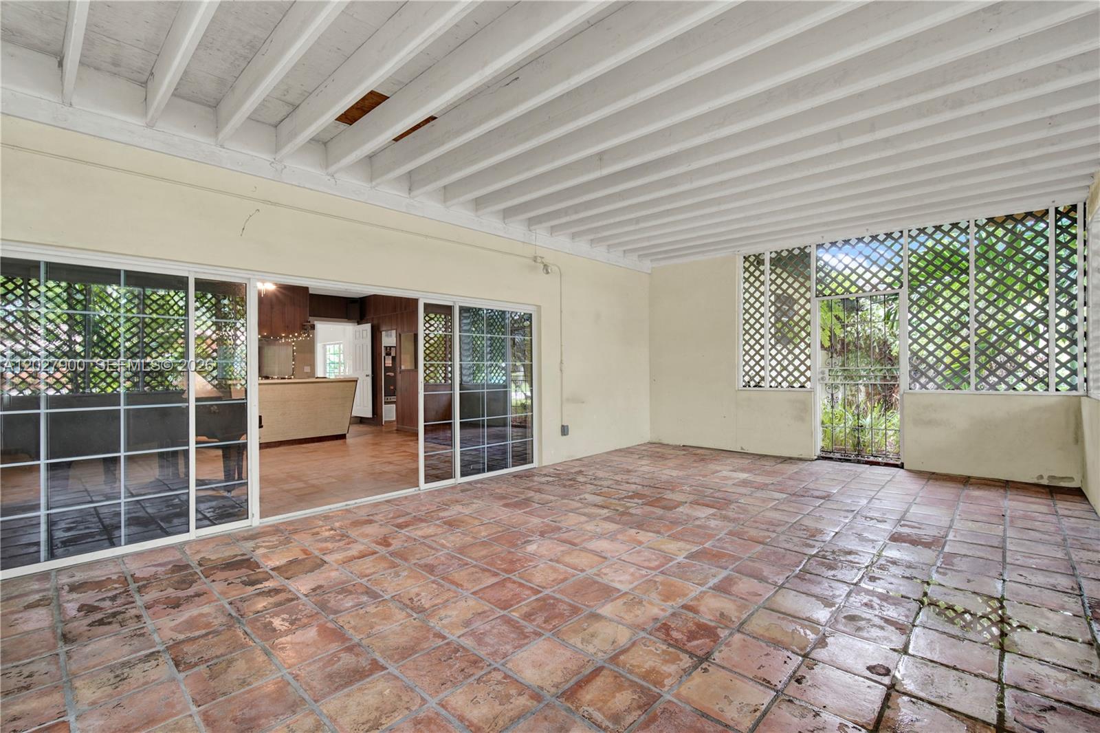 6980 SW 104th St Pinecrest, FL 33156