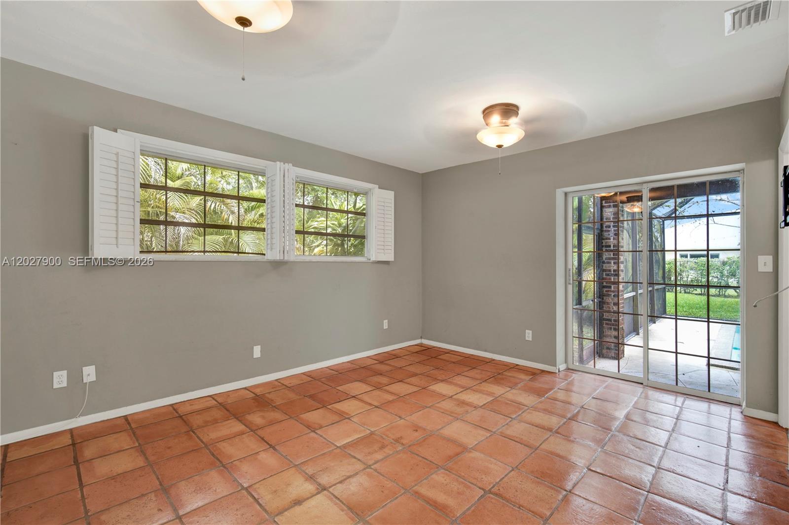 6980 SW 104th St Pinecrest, FL 33156