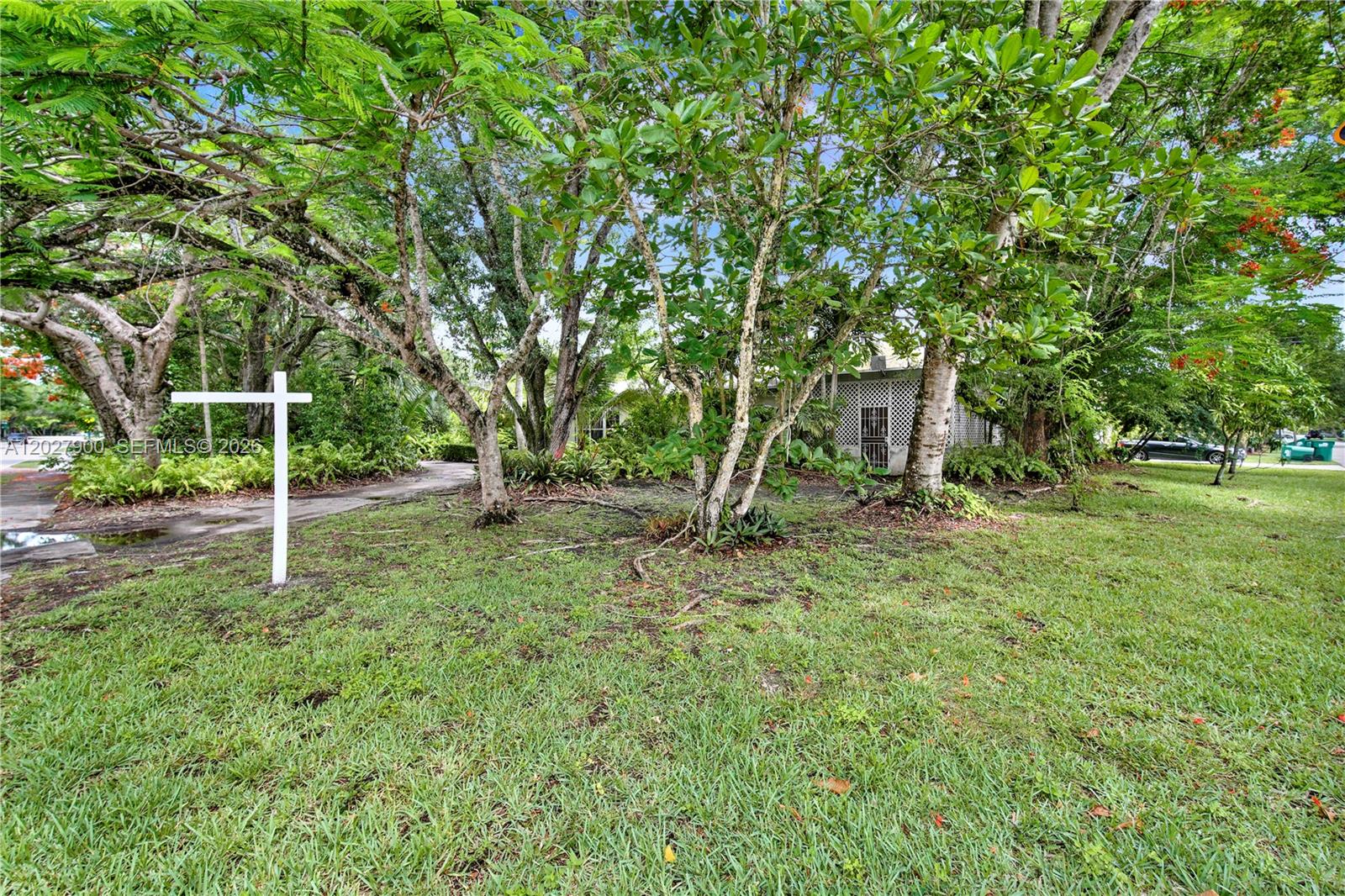 6980 SW 104th St Pinecrest, FL 33156