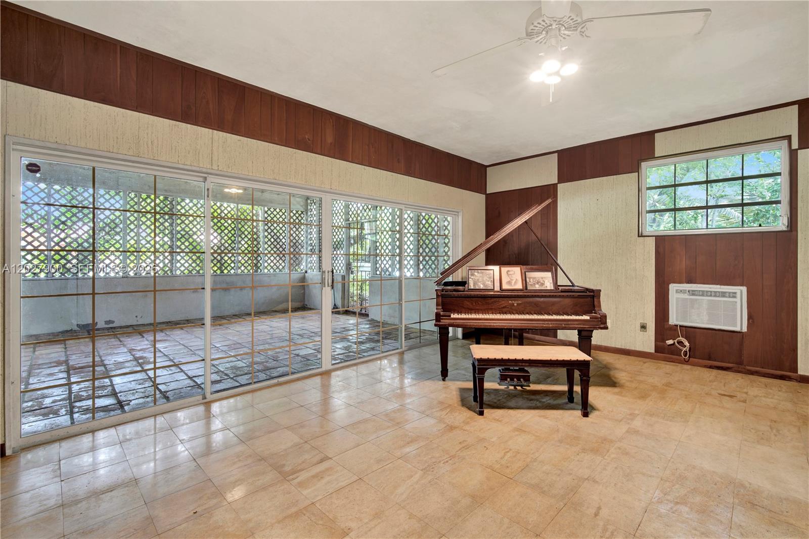 6980 SW 104th St Pinecrest, FL 33156
