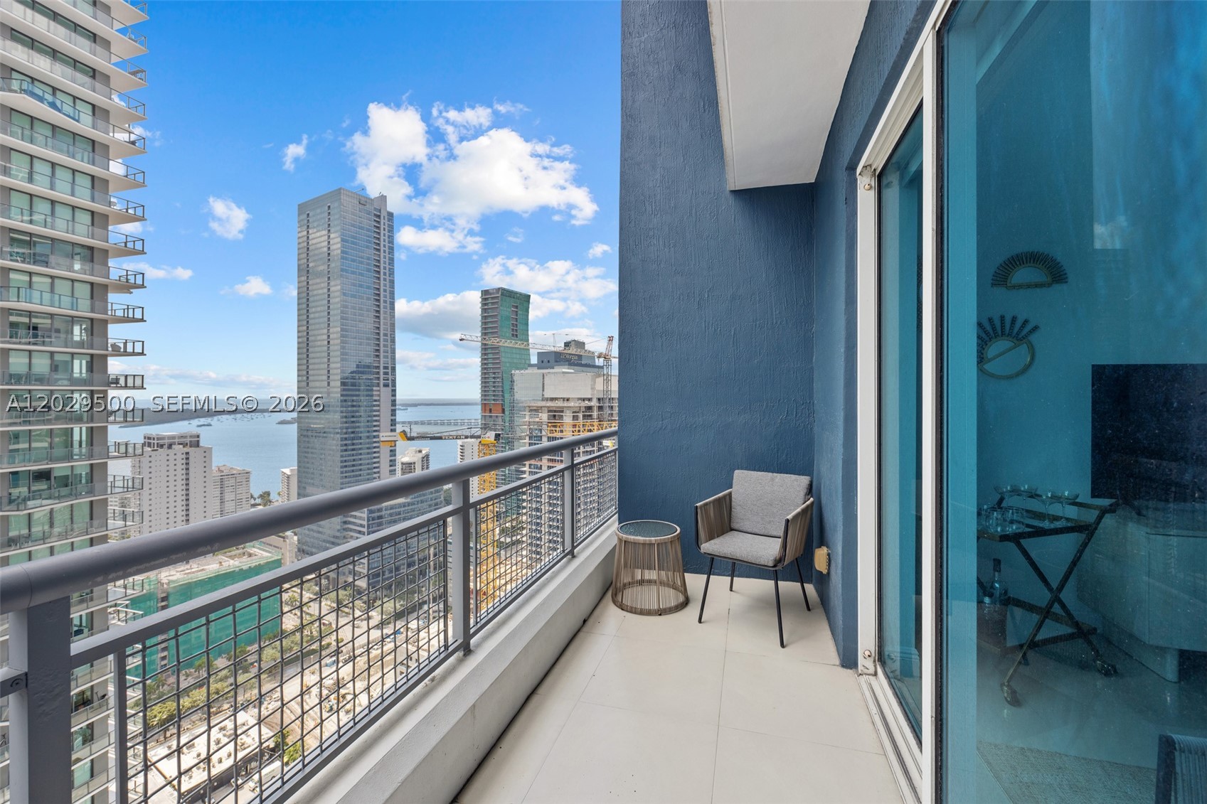 image Infinity at Brickell17