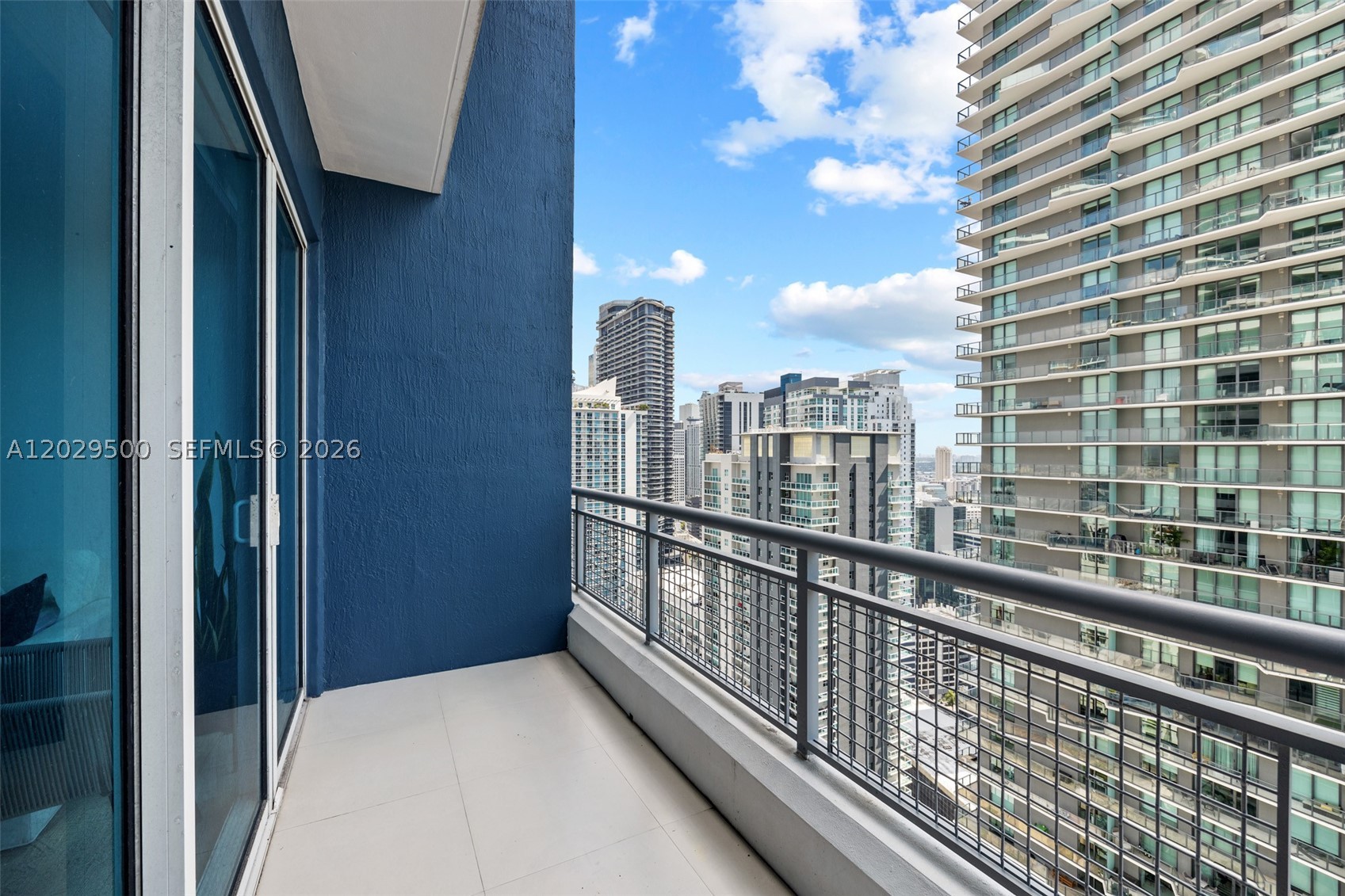 image Infinity at Brickell18