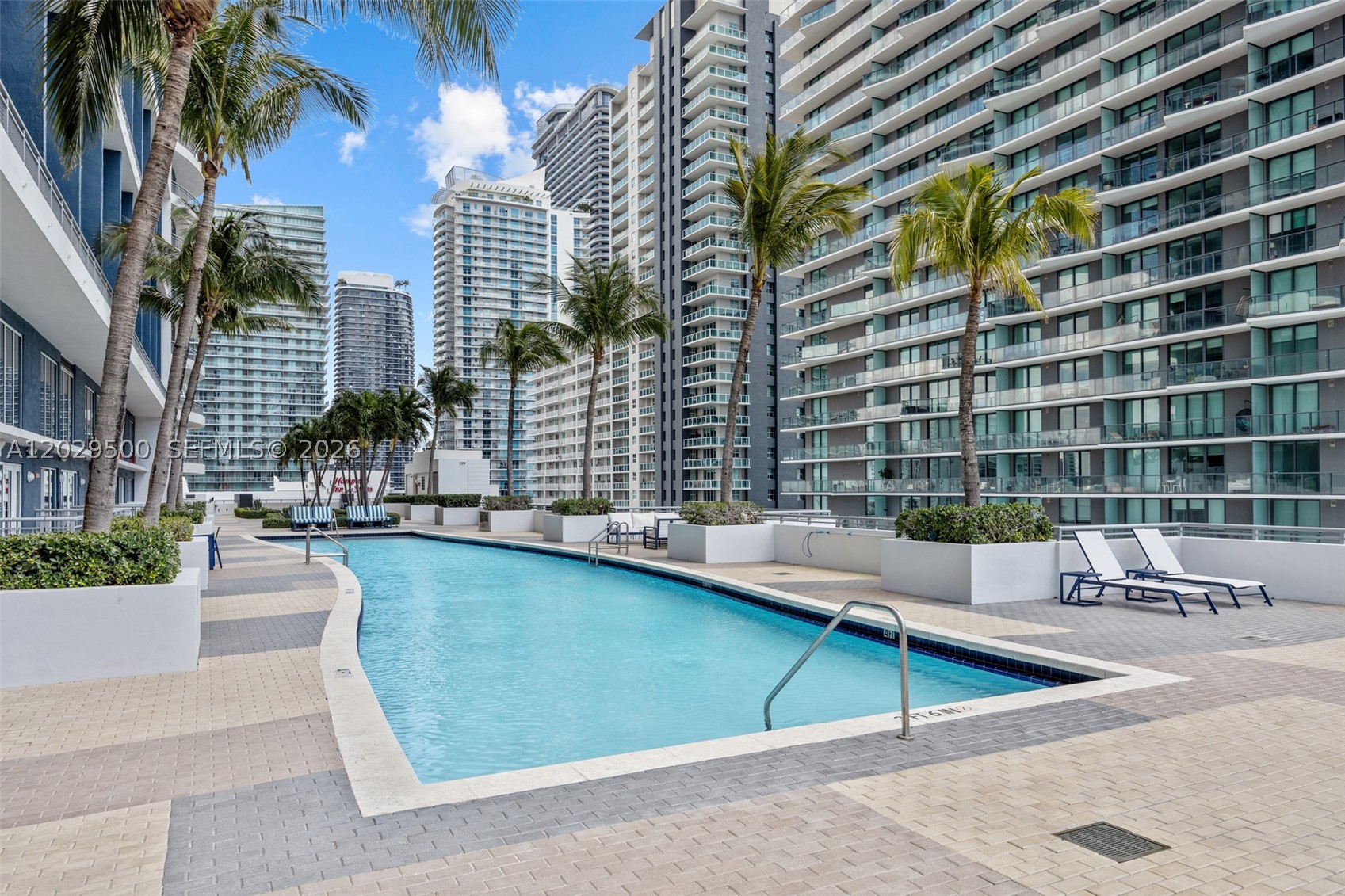 image Infinity at Brickell22