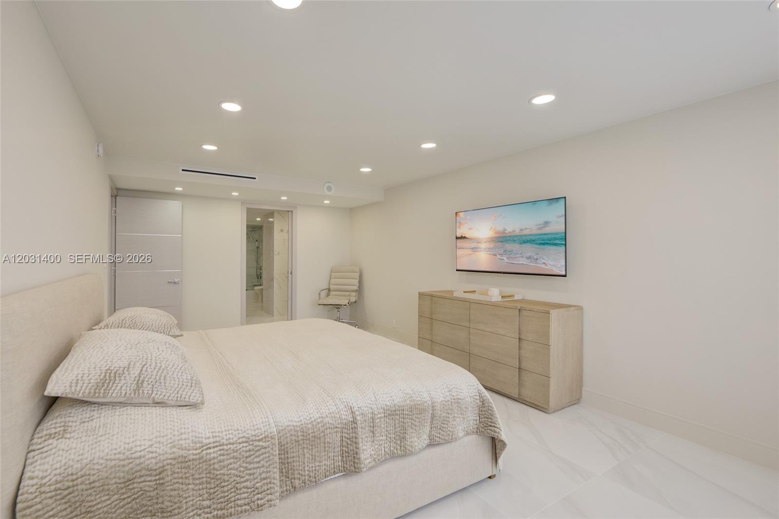 600 Three Iss Blvd #403 Hallandale Beach, FL 33009