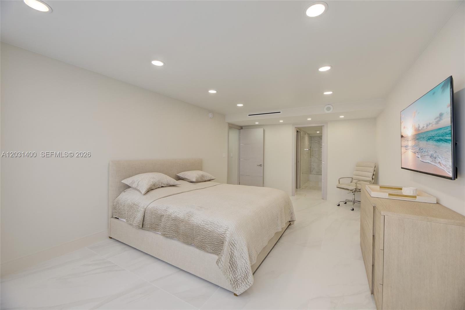 600 Three Iss Blvd #403 Hallandale Beach, FL 33009