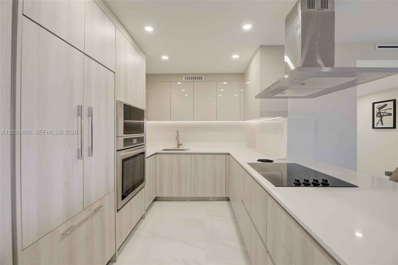 600 Three Iss Blvd #403 Hallandale Beach, FL 33009