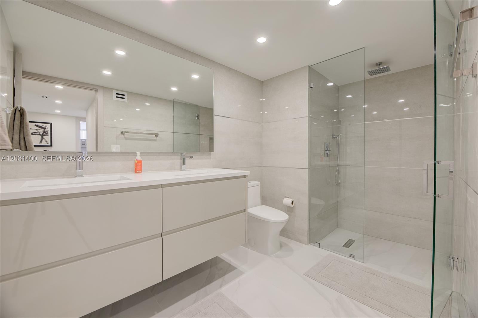600 Three Iss Blvd #403 Hallandale Beach, FL 33009