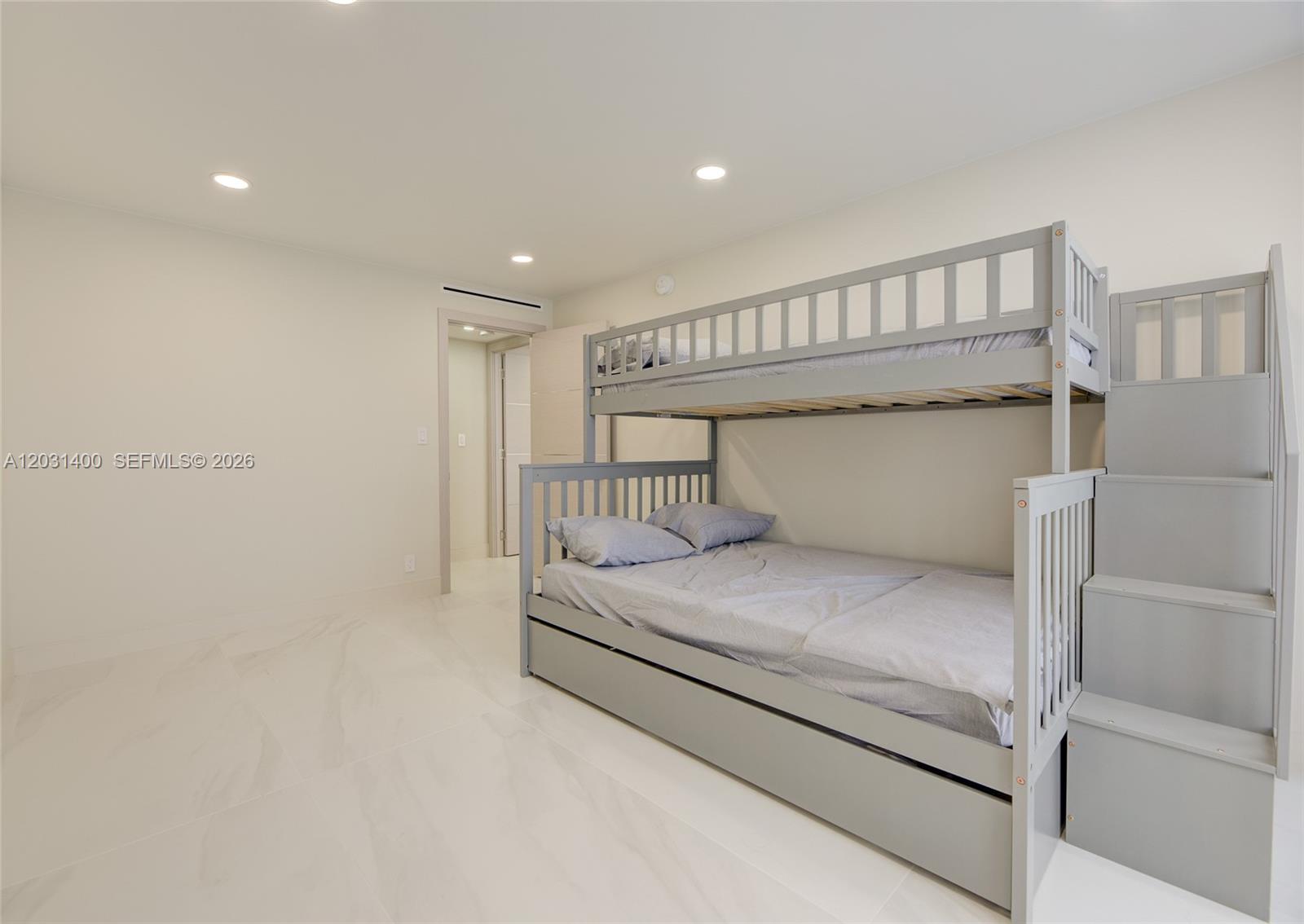 600 Three Iss Blvd #403 Hallandale Beach, FL 33009