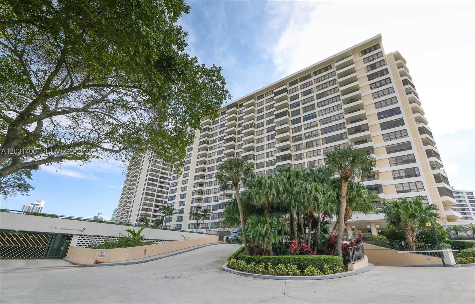 600 Three Iss Blvd #403 Hallandale Beach, FL 33009
