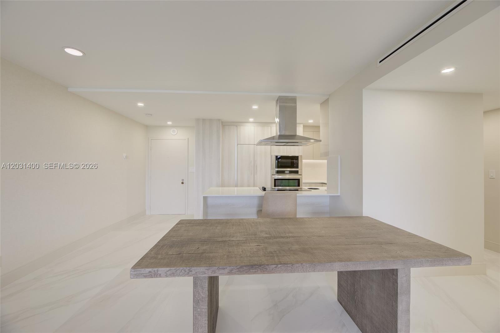 600 Three Iss Blvd #403 Hallandale Beach, FL 33009