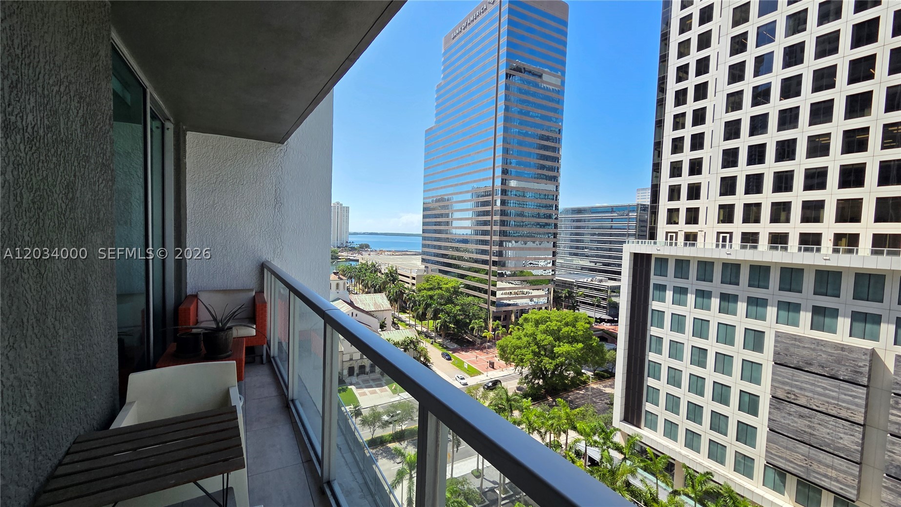 image 500 Brickell East23