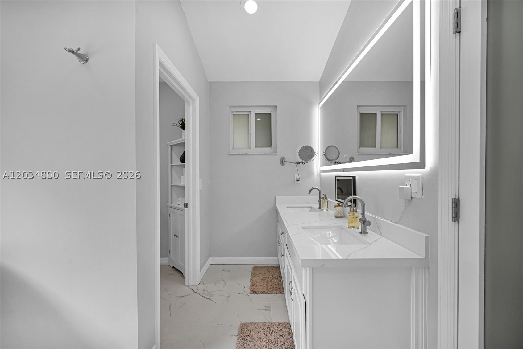 15845 SW 87th Ave Palmetto Bay, FL 33157
