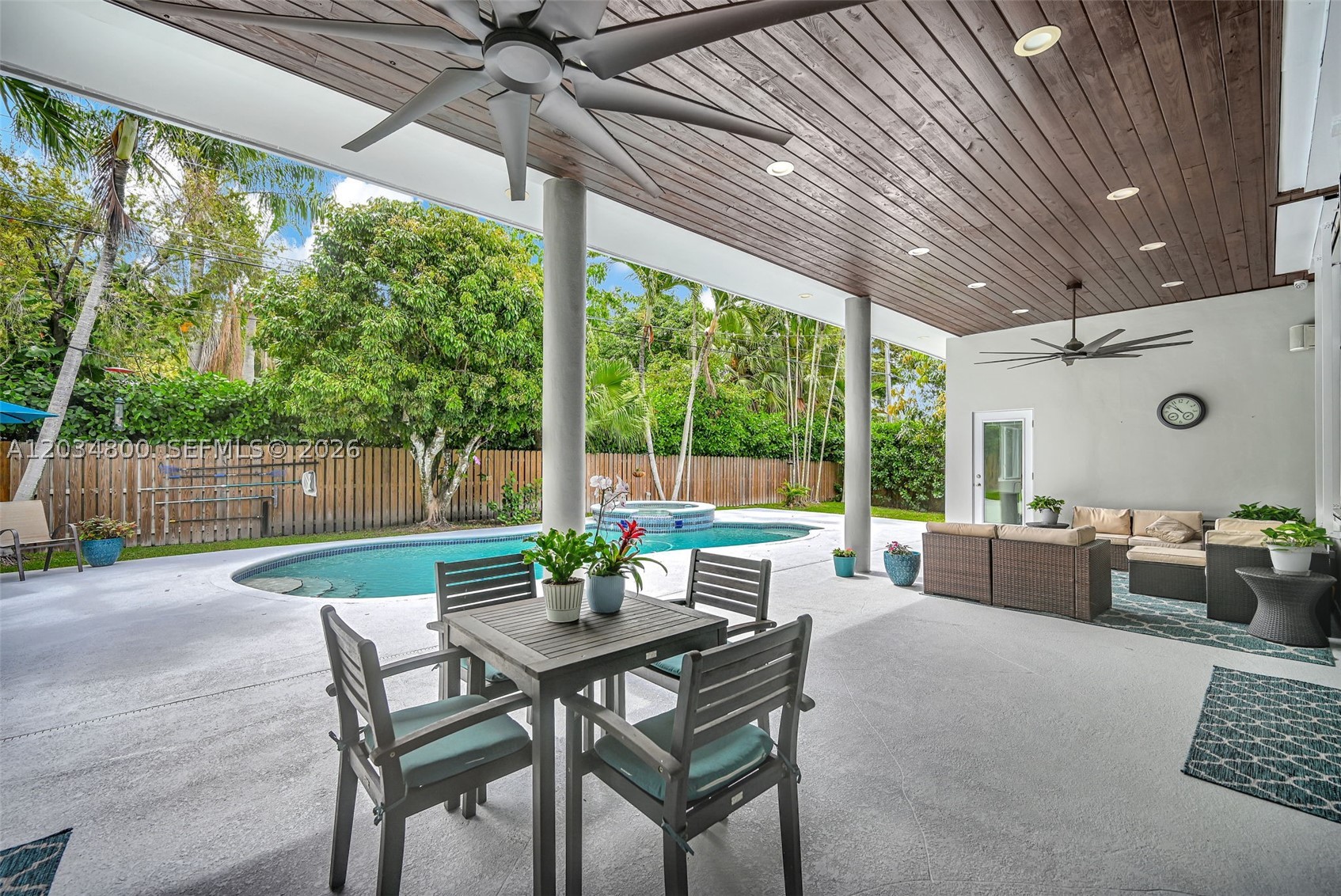 15845 SW 87th Ave Palmetto Bay, FL 33157