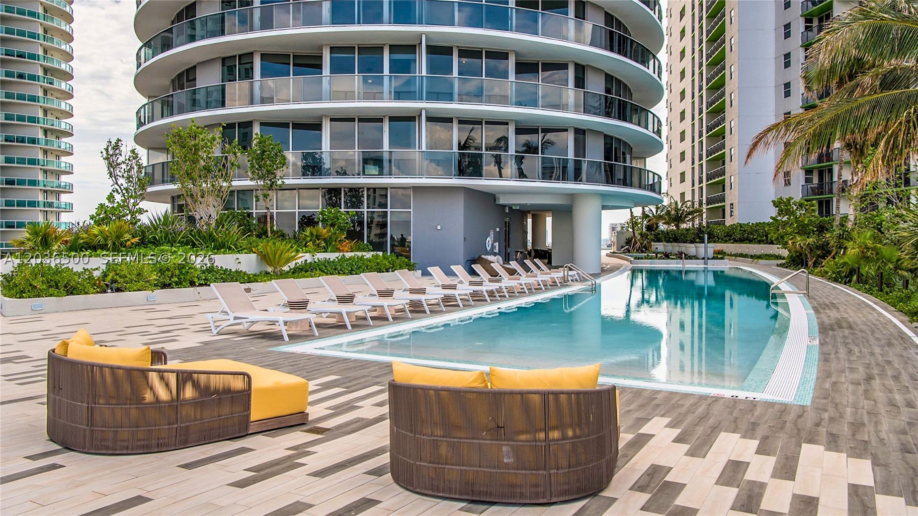 image Aria on the Bay22