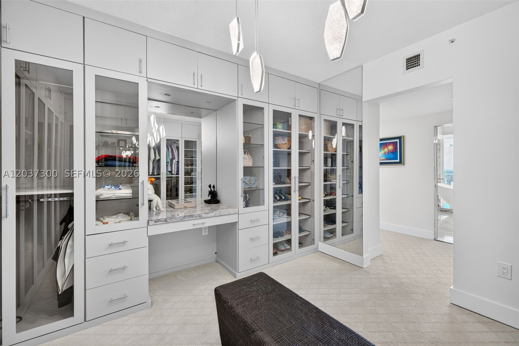 3370 Hidden Bay Dr #UPH3715 Aventura, FL 33180