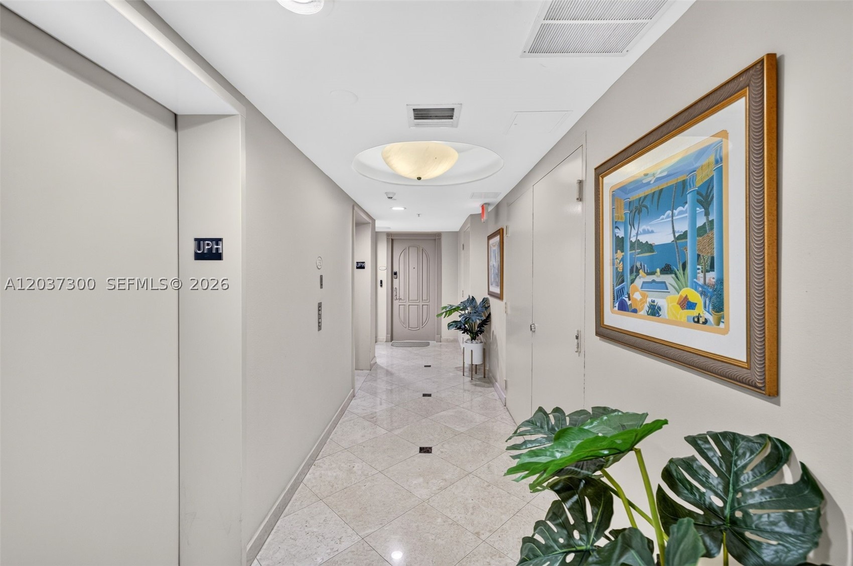 3370 Hidden Bay Dr #UPH3715 Aventura, FL 33180