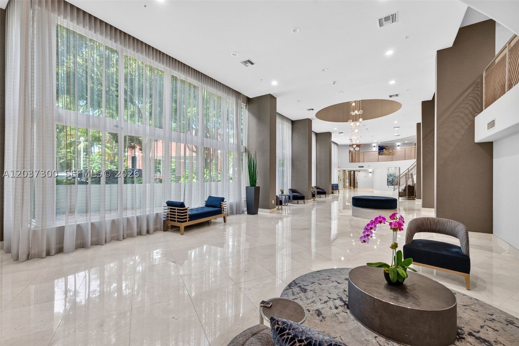 3370 Hidden Bay Dr #UPH3715 Aventura, FL 33180