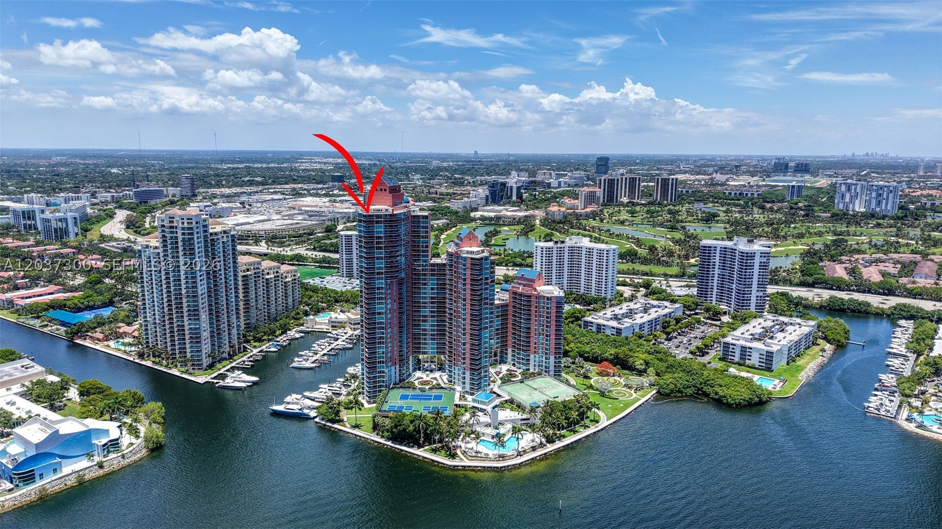 3370 Hidden Bay Dr #UPH3715 Aventura, FL 33180