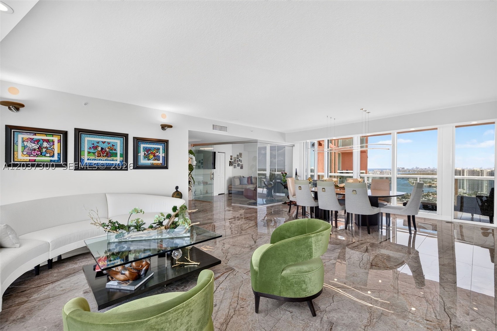 3370 Hidden Bay Dr #UPH3715 Aventura, FL 33180