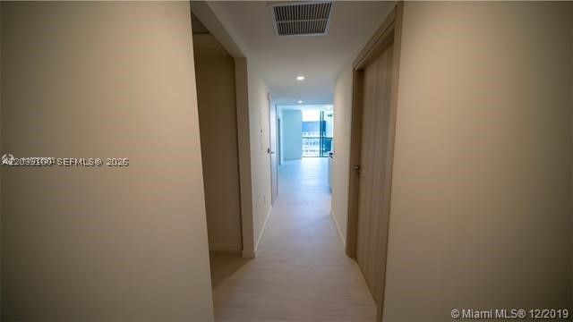 image Brickell Flatiron0