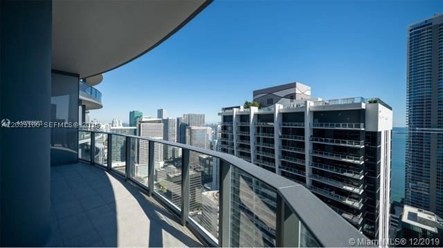 image Brickell Flatiron17