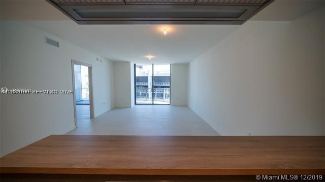 image Brickell Flatiron7