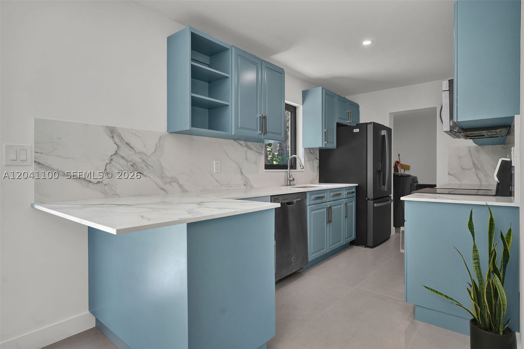 211 Washington Dr Coral Gables, FL 33133