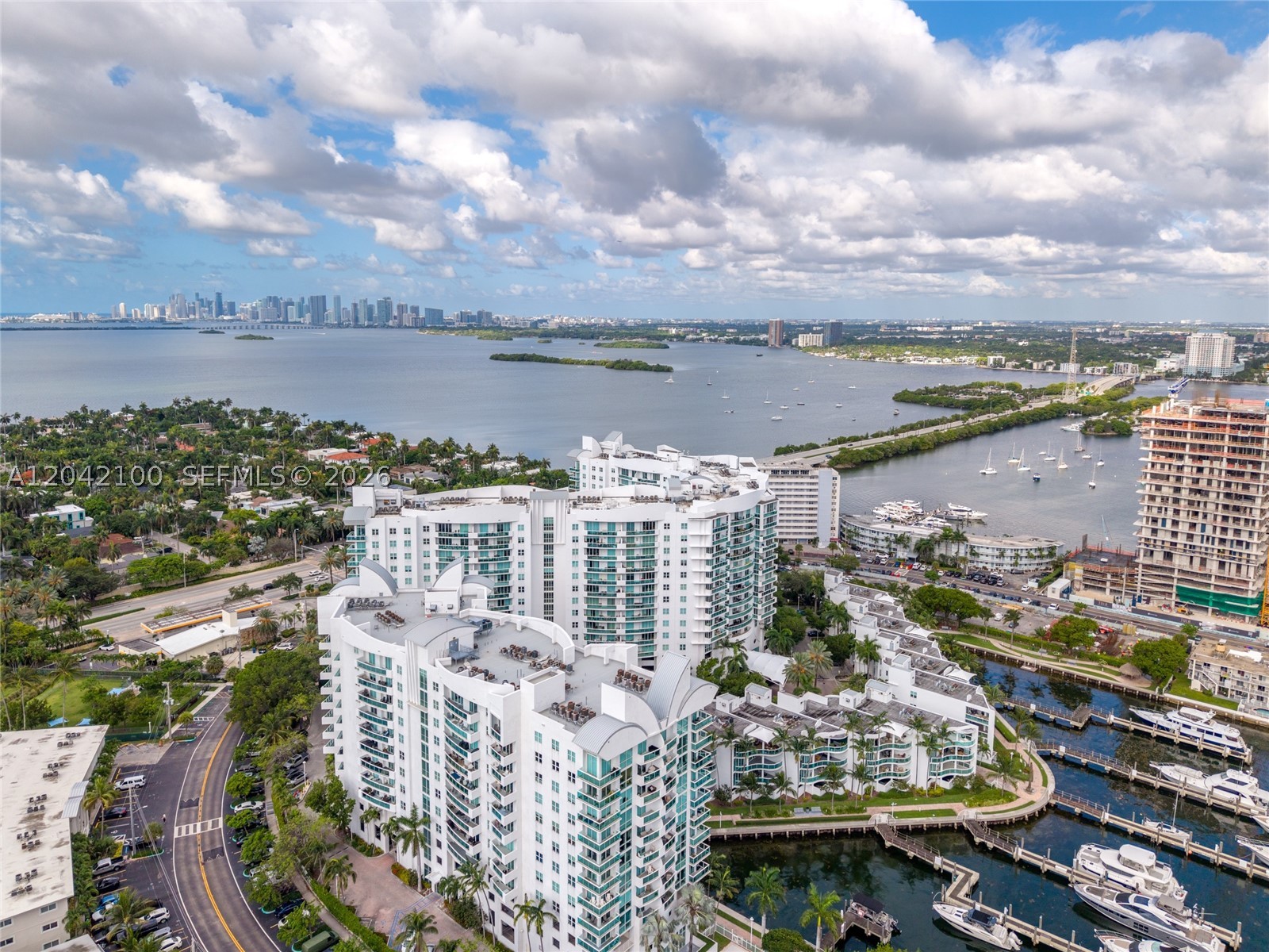 image 360 Condos43