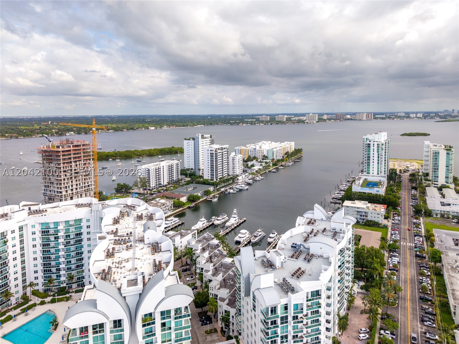 image 360 Condos44