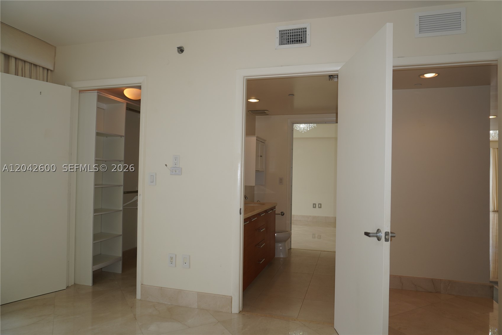 image 50 Biscayne118