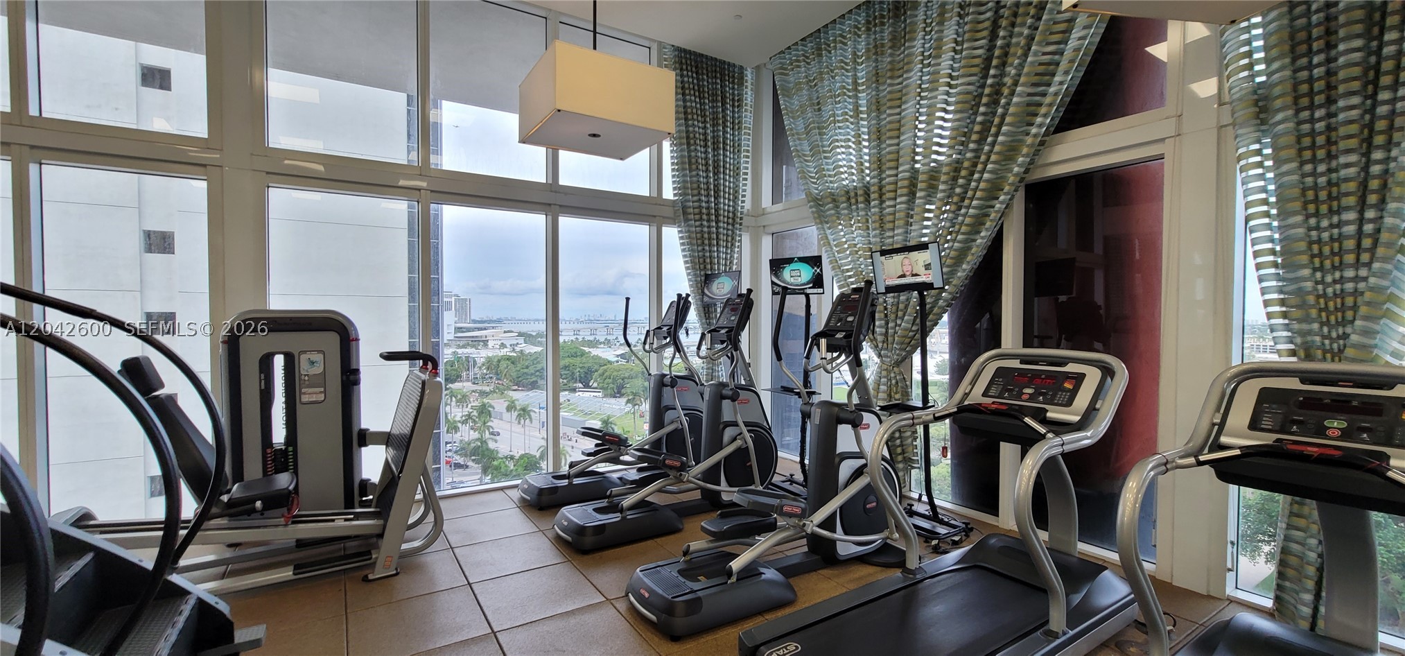 image 50 Biscayne17