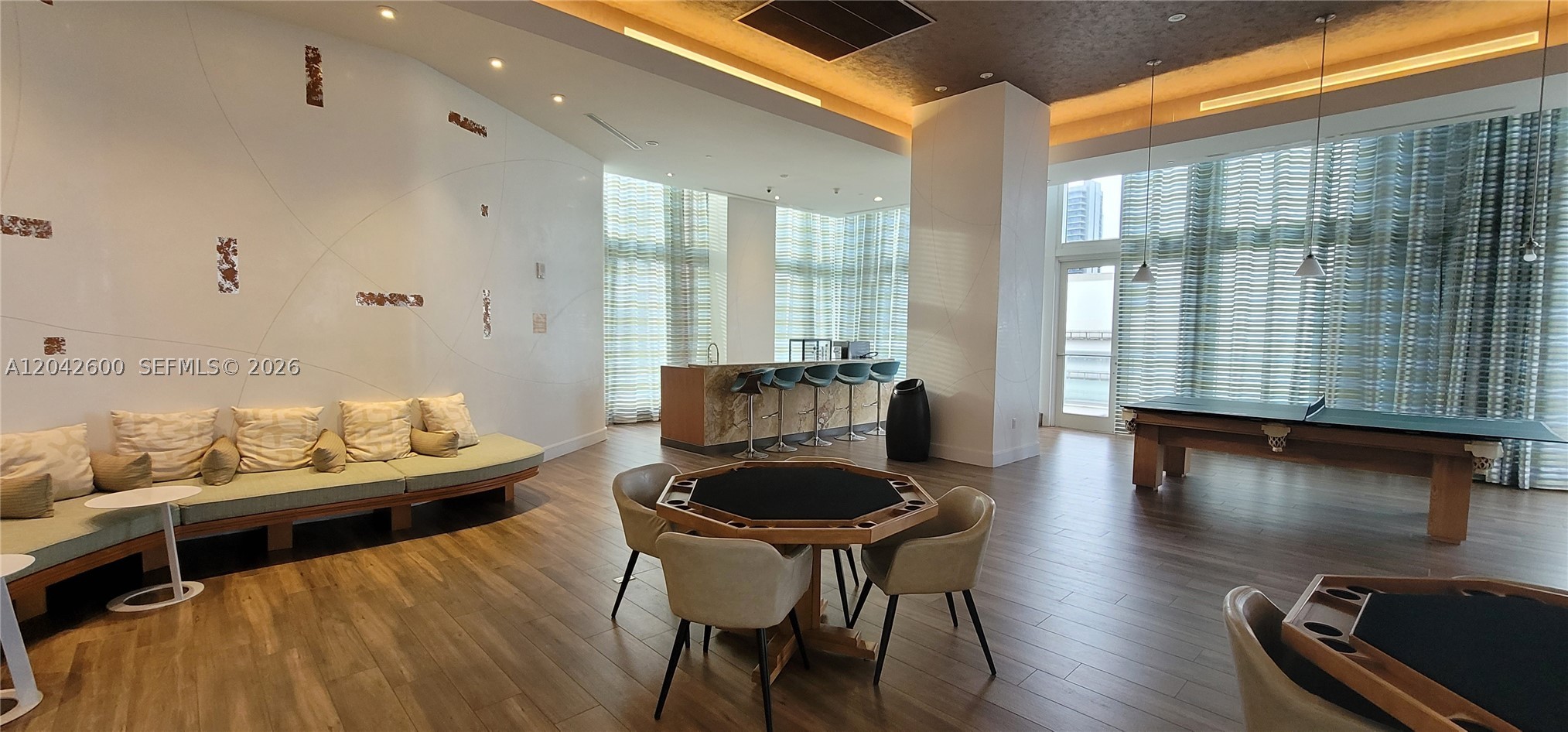 image 50 Biscayne23