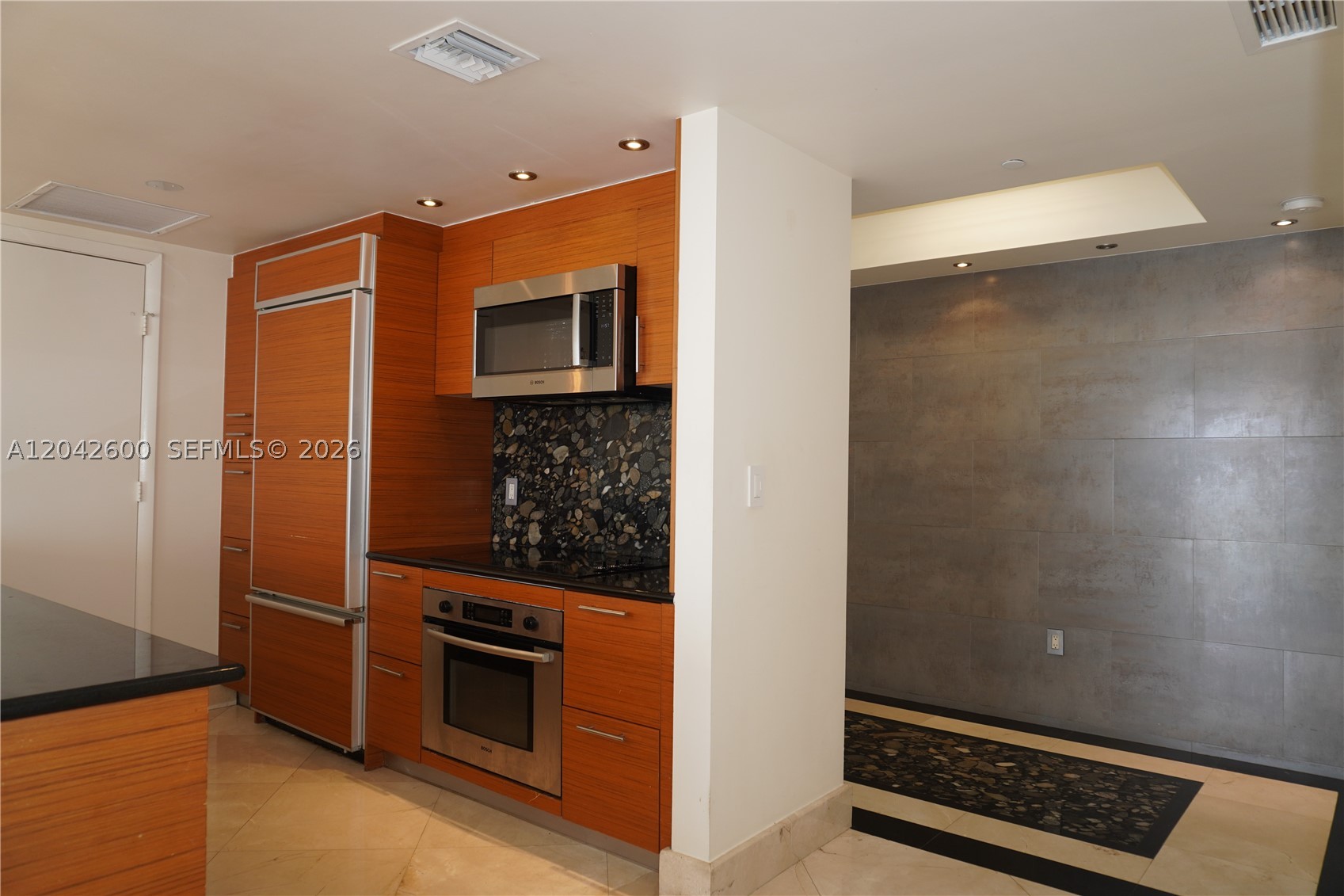 image 50 Biscayne65