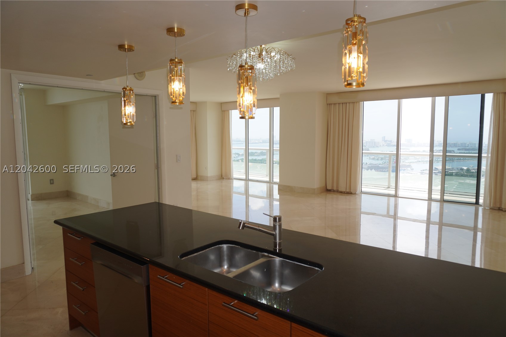 image 50 Biscayne74
