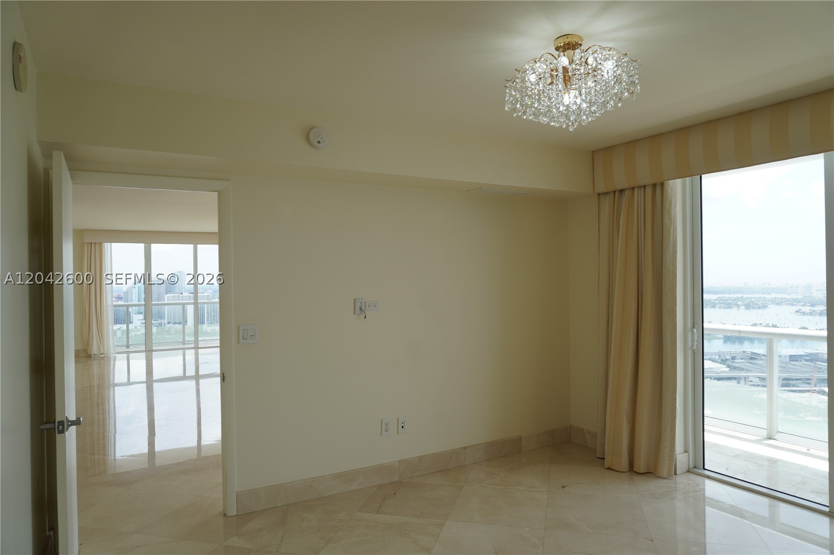 image 50 Biscayne84
