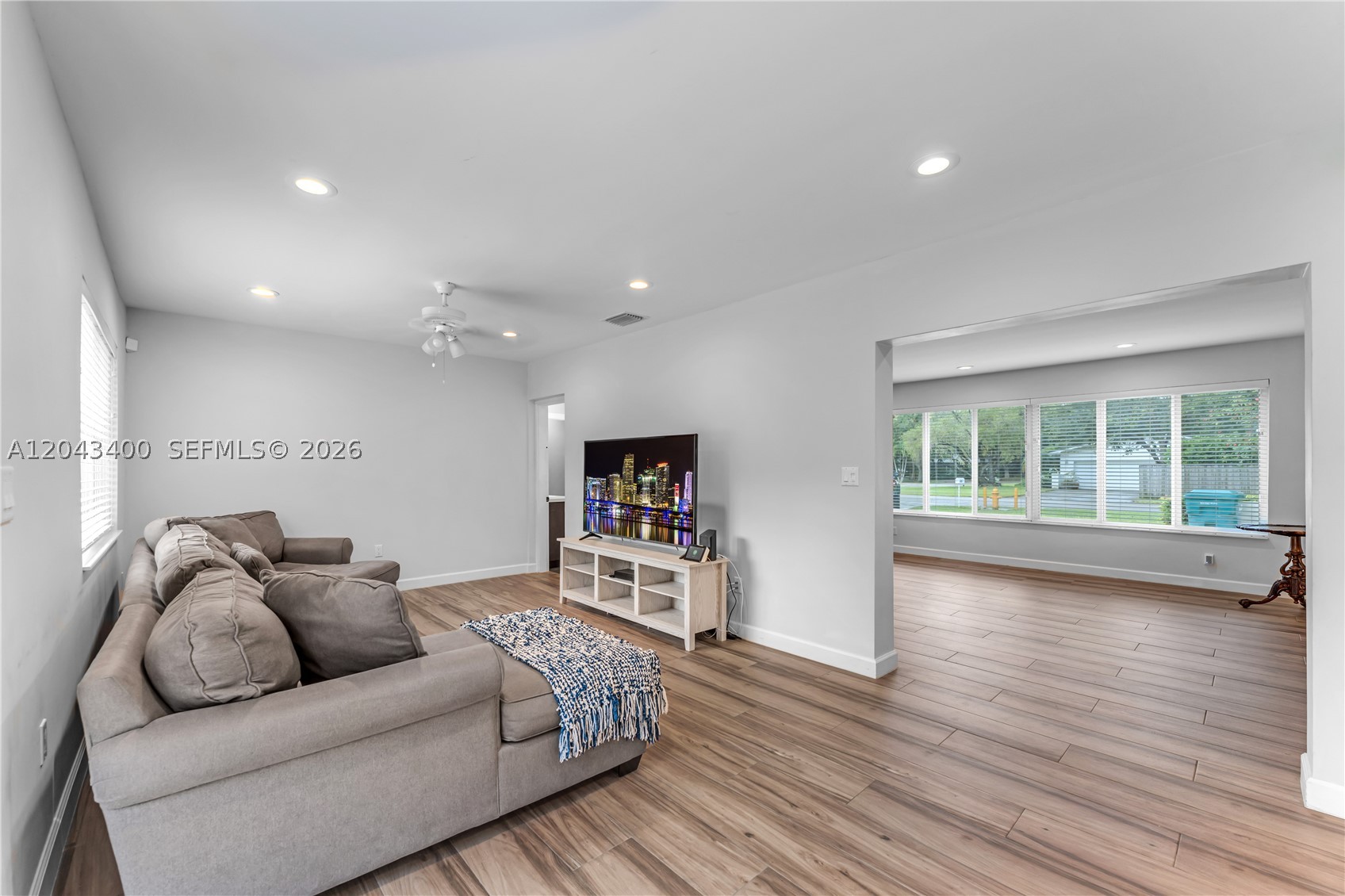 8255 SW 134th St Pinecrest, FL 33156