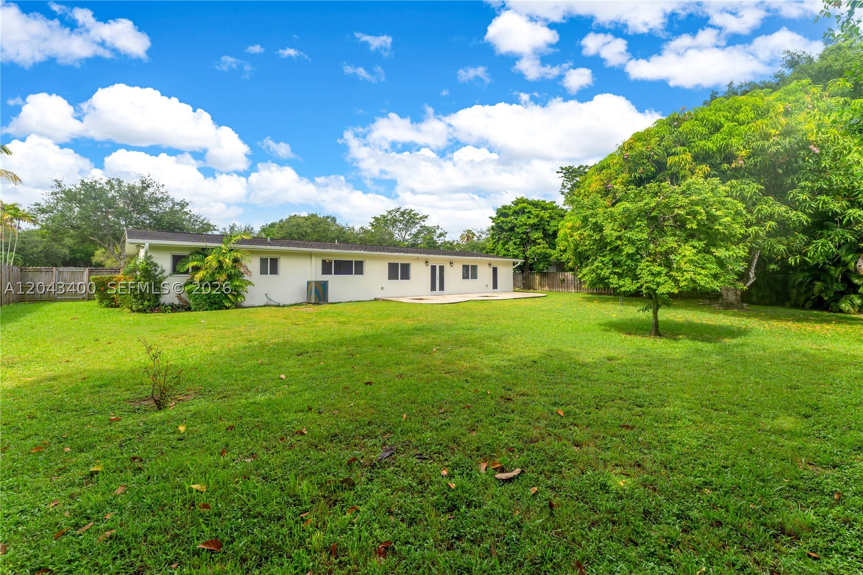 8255 SW 134th St Pinecrest, FL 33156