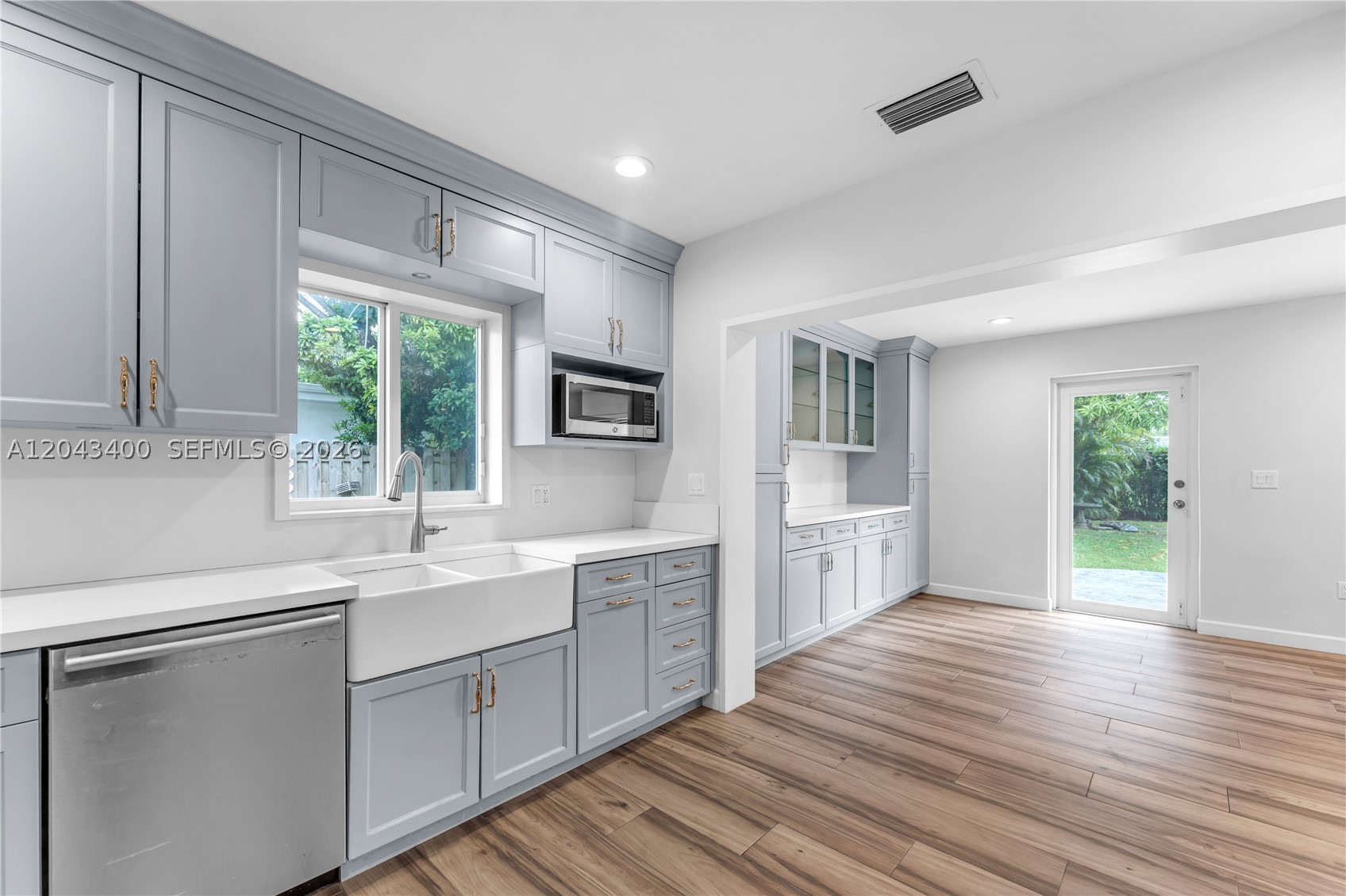 8255 SW 134th St Pinecrest, FL 33156