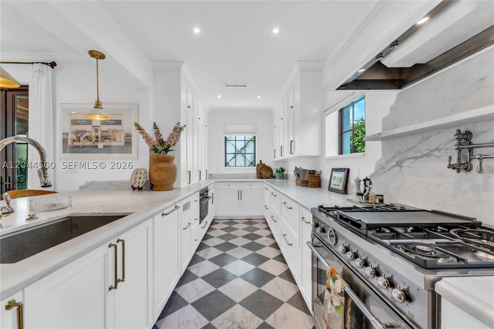 5730 SW 49th St South Miami, FL 33155