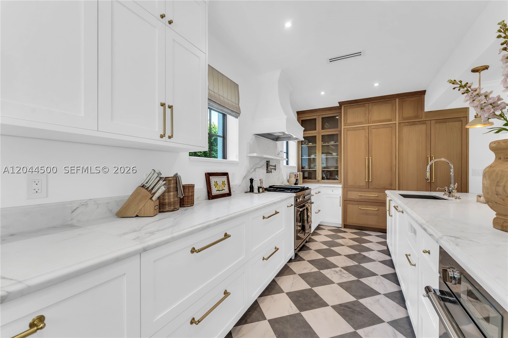 5730 SW 49th St South Miami, FL 33155