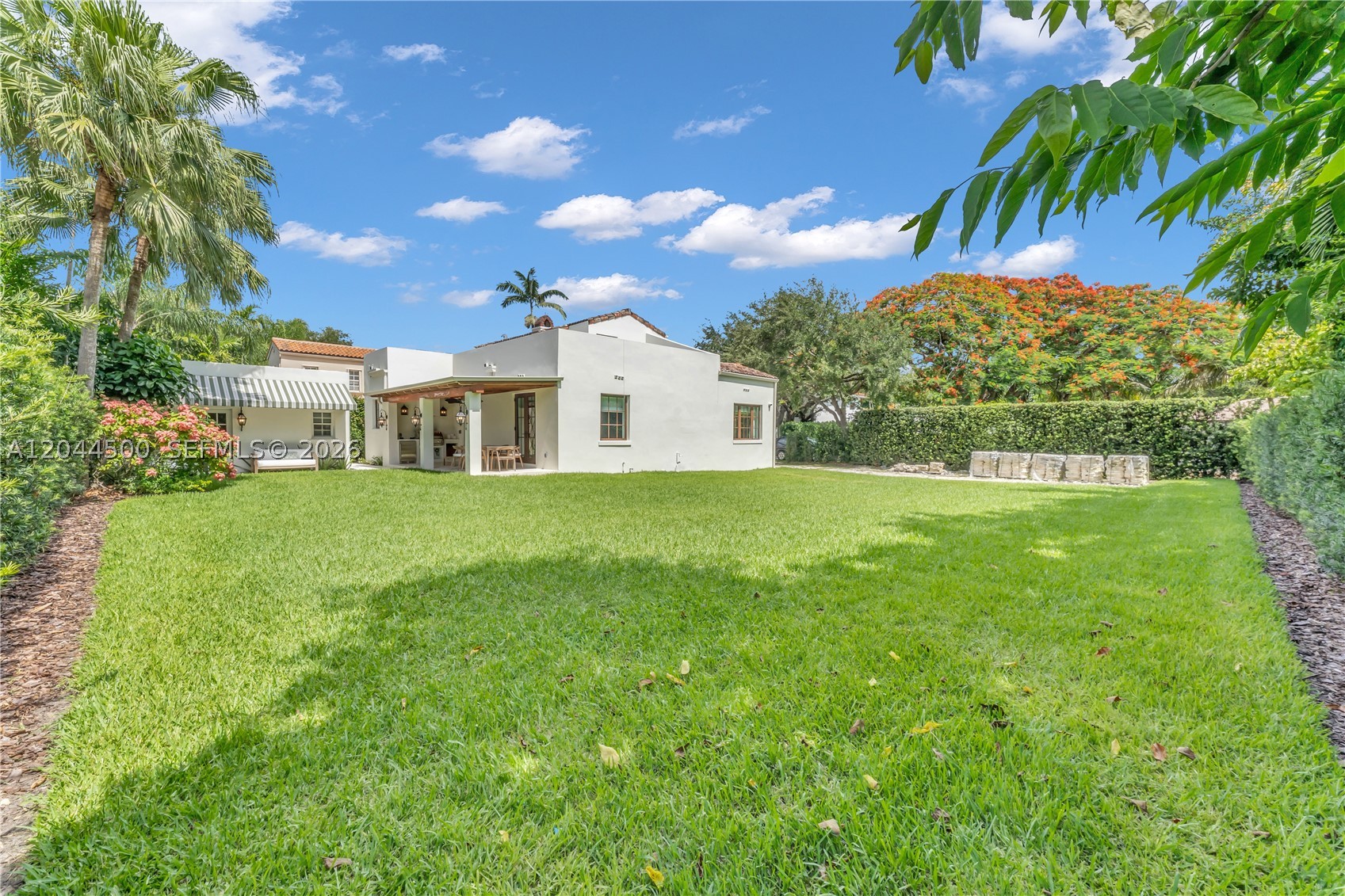 5730 SW 49th St South Miami, FL 33155