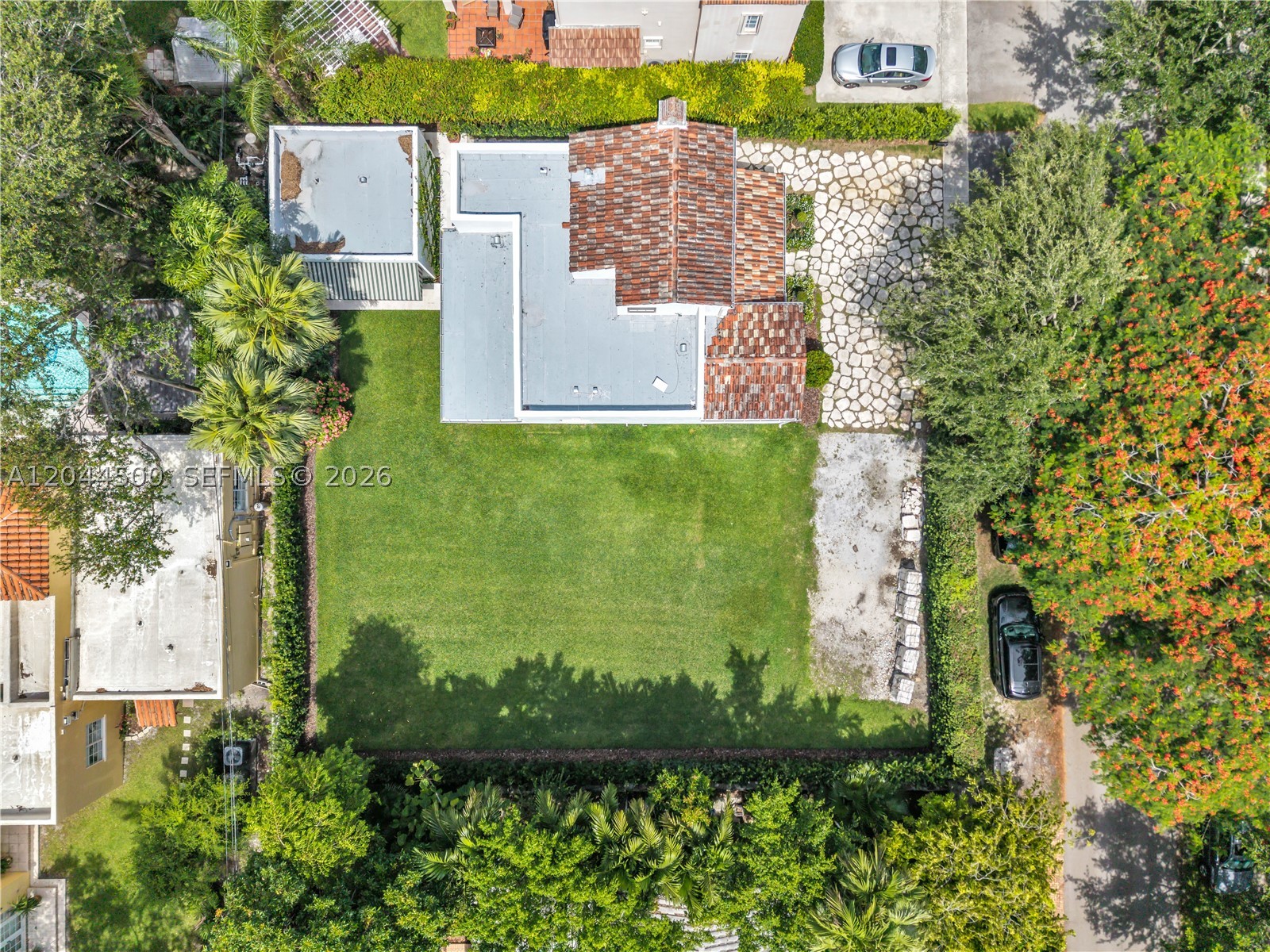 5730 SW 49th St South Miami, FL 33155